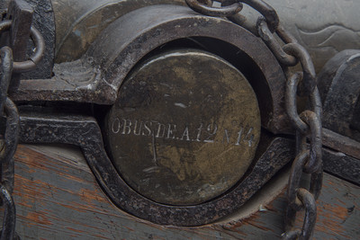 Obús de campaña con ánima lisa